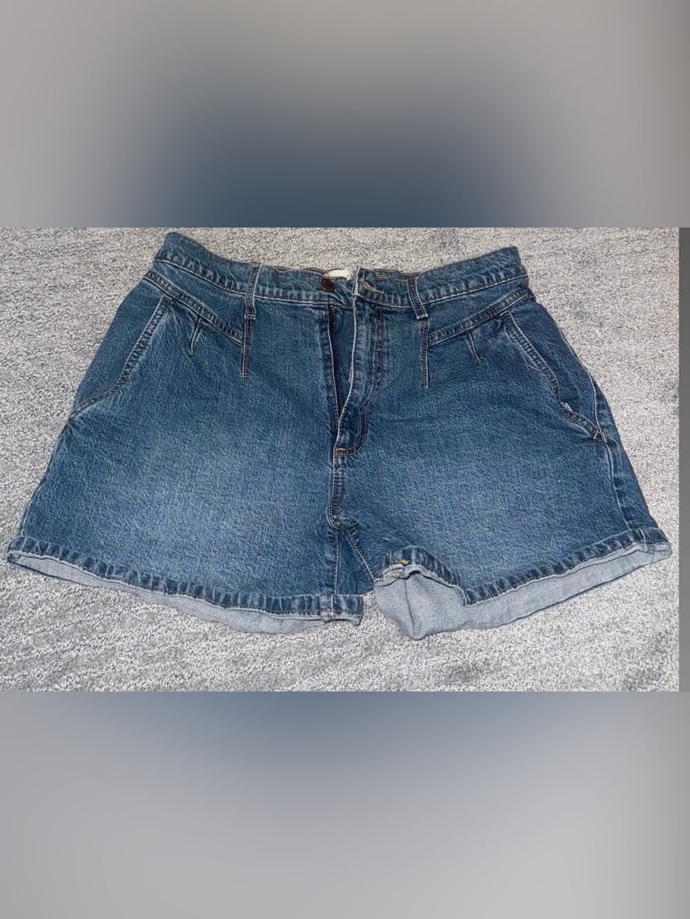 Universal Thread Medium Blue High-Rise Denim Shorts